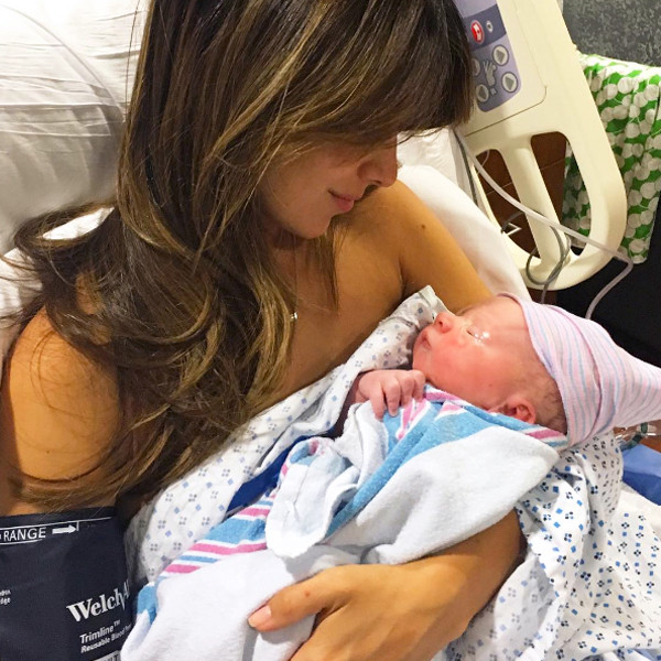 Hilaria Baldwin, Alec Baldwin, Instagram Hilaria Baldwin, Alec Baldwin, Instagram